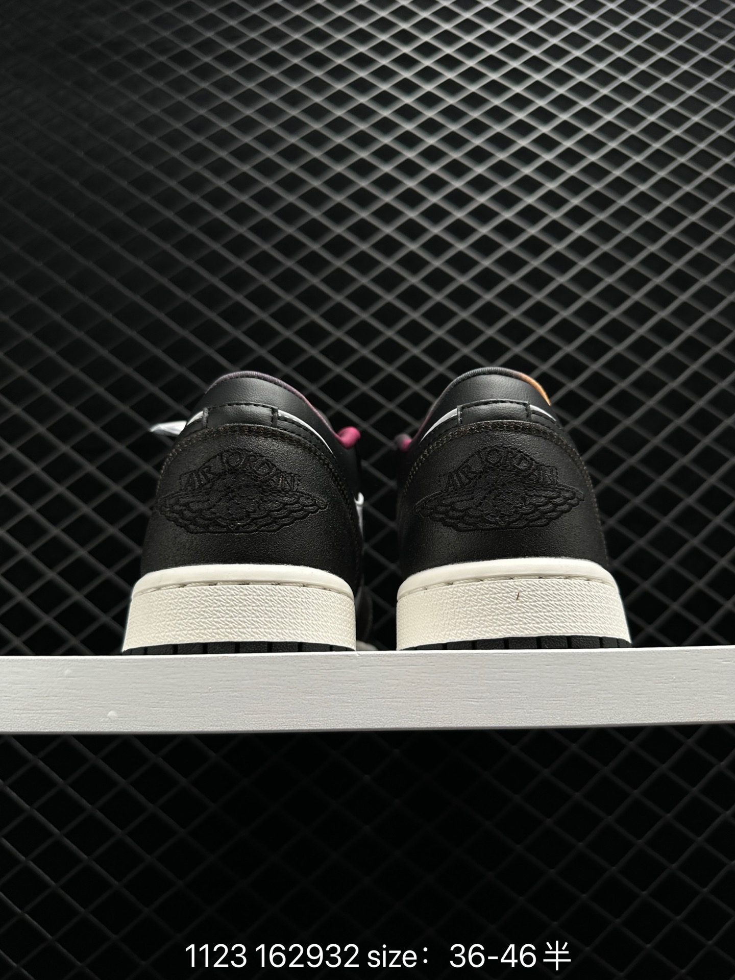 Air Jordan 1 Low AJ1